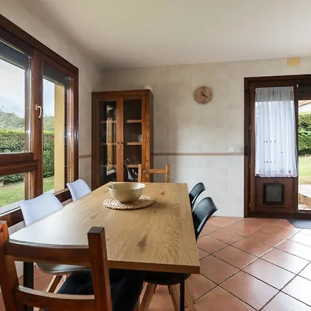 Aire De Asturias Holiday home *