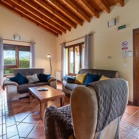 Aire De Asturias Holiday home *