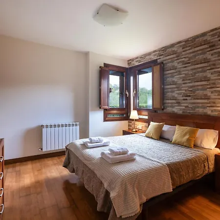 Aire De Asturias - Picos De Europa - Jardin 6 Pax *